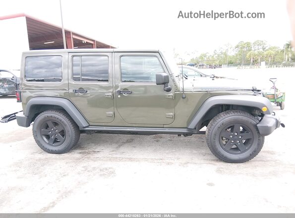 1C4BJWDG1GL105168 2016 JEEP WRANGLER UNLIMITED Green Вид задньої частини салону