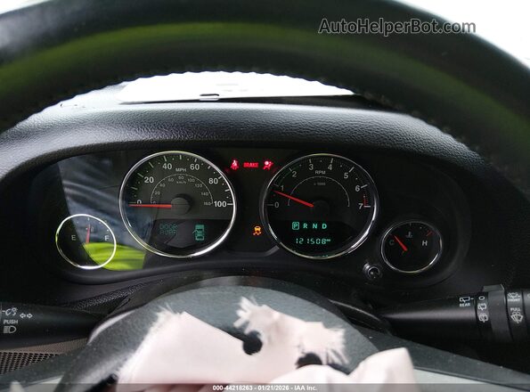 1C4BJWDG1GL105168 2016 JEEP WRANGLER UNLIMITED Green Вид задніх сидінь