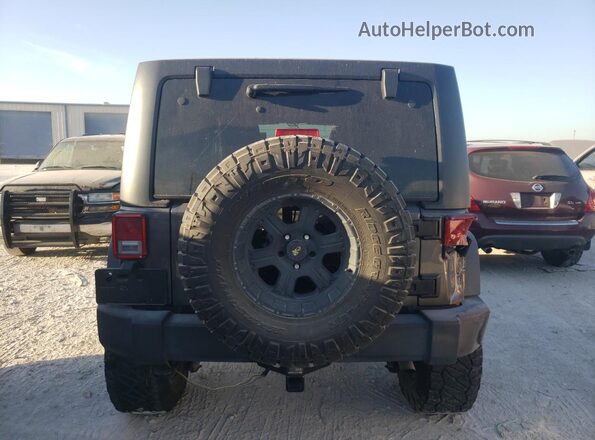 1C4BJWDG3HL602126 2017 JEEP WRANGLER Gray უკანა ხედი