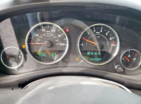1C4BJWDG3HL602126 2017 JEEP WRANGLER Gray ხელსაწყოთა პანელის ხედი