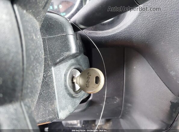 1C4BJWDG8HL588918 2017 JEEP WRANGLER UNLIMITED Gray Vista del salpicadero