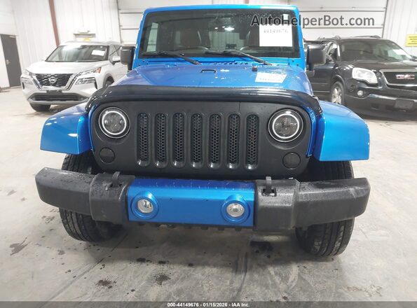 1C4BJWEG9GL158702 2016 JEEP WRANGLER UNLIMITED Blue Widok wnętrza z tyłu