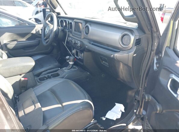 1C4HJXDG1NW184627 2022 JEEP WRANGLER UNLIMITED Серый Вид салона спереди