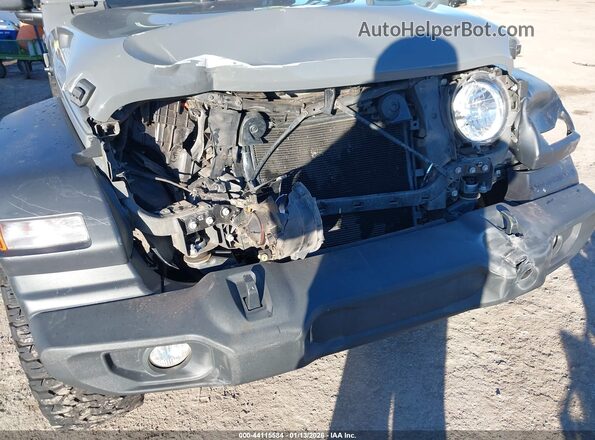 1C4HJXDG7KW557004 2019 JEEP WRANGLER UNLIMITED Gray Widok z przodu