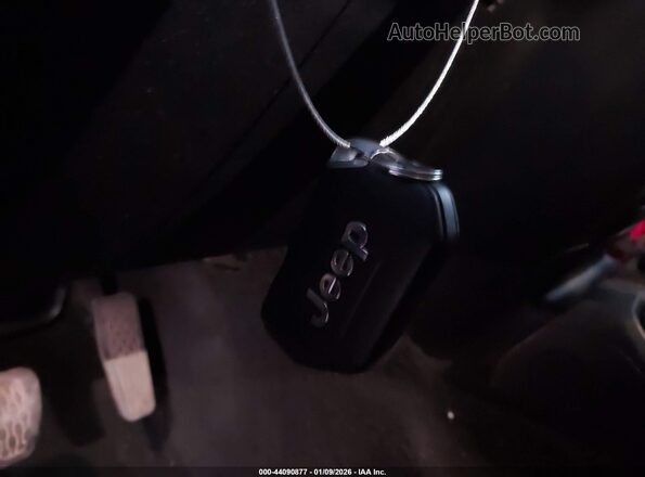 1C4HJXDN1LW213832 2020 JEEP WRANGLER UNLIMITED Red Widok deski rozdzielczej