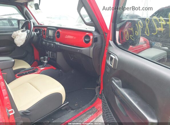 1C4HJXDNXKW591467 2019 JEEP WRANGLER UNLIMITED Red Widok wnętrza z przodu