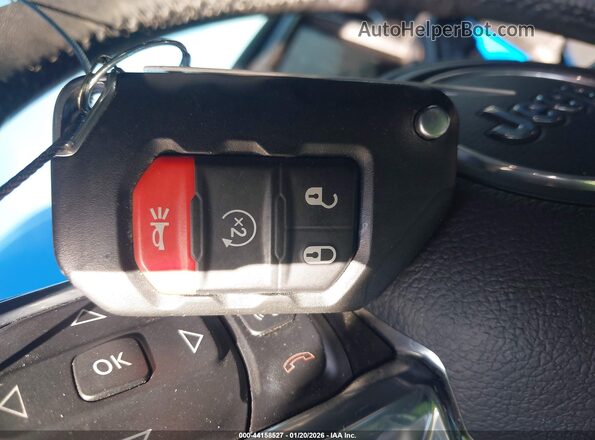 1C4HJXEGXNW102375 2022 JEEP WRANGLER UNLIMITED Синий Вид панели приборов