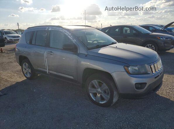 1C4NJCBA3GD611556 2016 JEEP COMPASS Gray Передня права чверть