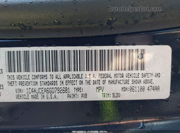 1C4NJCEA6GD792681 2016 JEEP COMPASS Black Engine compartment view