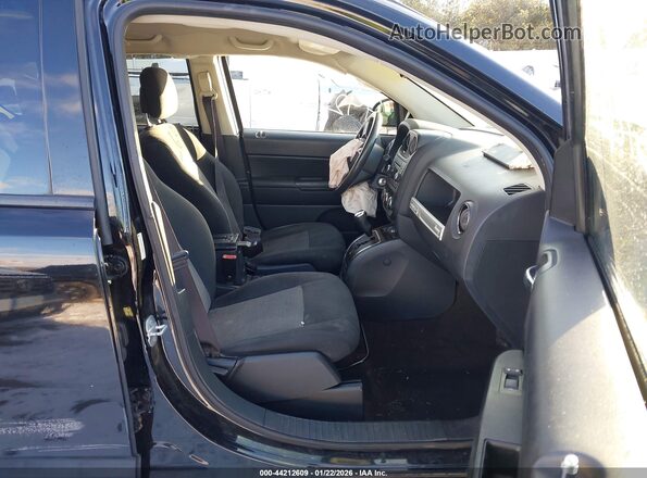 1C4NJDBB3GD549638 2016 JEEP COMPASS Black Front interior view