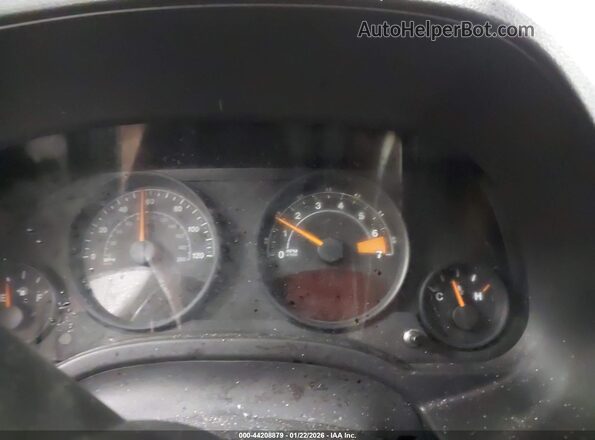 1C4NJDBB7GD556897 2016 JEEP COMPASS Red Հետևի նստատեղերի տեսք