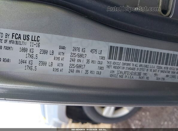 1C4NJRFB1HD181386 2017 JEEP PATRIOT Серебряный Вид подкапотного пространства