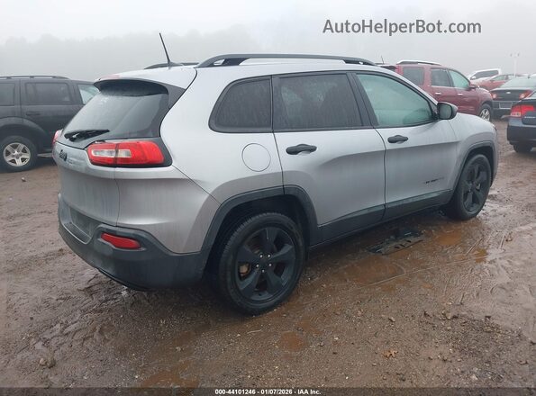 1C4PJLAB6HW652773 2017 JEEP CHEROKEE Gray Rear right