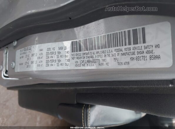 1C4PJLAB6HW652773 2017 JEEP CHEROKEE Gray Engine compartment view
