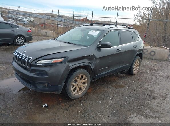 1C4PJLCB1HW668120 2017 JEEP CHEROKEE Gray Przód lewy