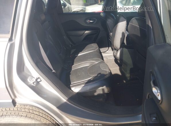 1C4PJLCB5GW126176 2016 JEEP CHEROKEE Gray VIN կոդի պիտակի տեսք