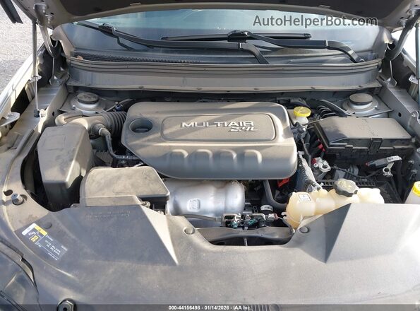 1C4PJLDB2KD195913 2019 JEEP CHEROKEE Silver Հետևի տեսք