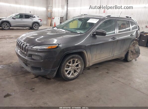 1C4PJLLX6JD556622 2018 JEEP CHEROKEE Gray Front left
