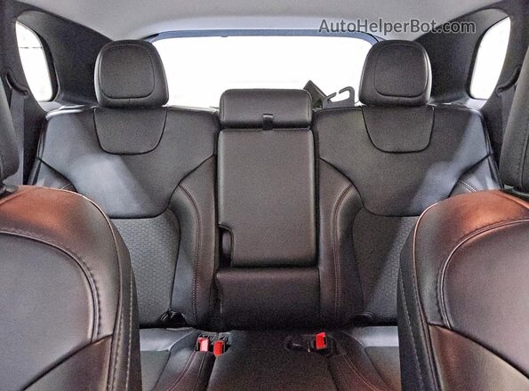 1C4PJMBX7ND553645 2022 JEEP CHEROKEE White უკანა სავარძლების ხედი