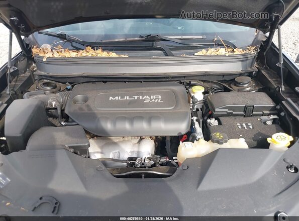 1C4PJMLB5KD161486 2019 JEEP CHEROKEE Black 