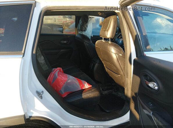 1C4PJMLBXKD271689 2019 JEEP CHEROKEE White 