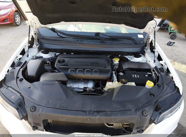 1C4PJMLBXKD271689 2019 JEEP CHEROKEE White 