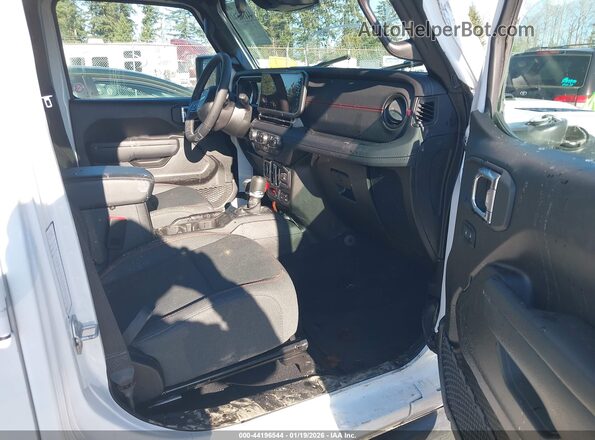 1C4PJXFN1SW573724 2025 JEEP WRANGLER White Widok wnętrza z przodu