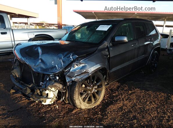 1C4RJEAG5JC228105 2018 JEEP GRAND CHEROKEE Gray Առջևի ձախ երեք քառորդ տեսարան