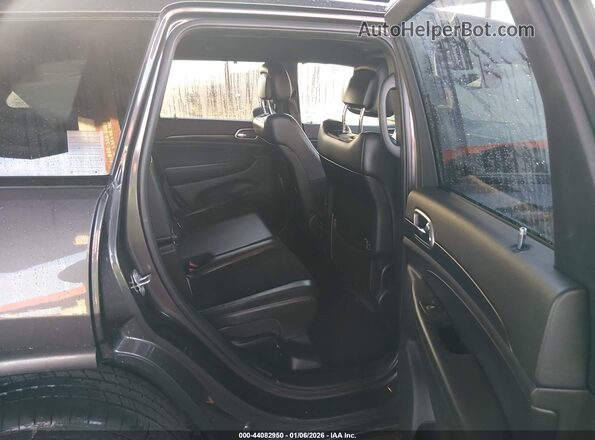 1C4RJEAG5JC228105 2018 JEEP GRAND CHEROKEE Gray VIN կոդի պիտակի տեսք