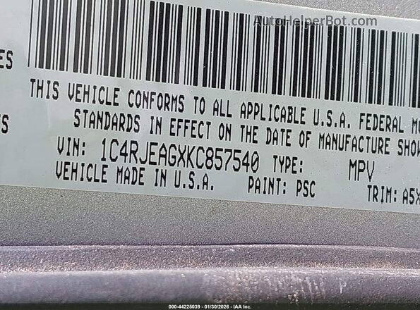 1C4RJEAGXKC857540 2019 JEEP GRAND CHEROKEE Серебряный Вид подкапотного пространства