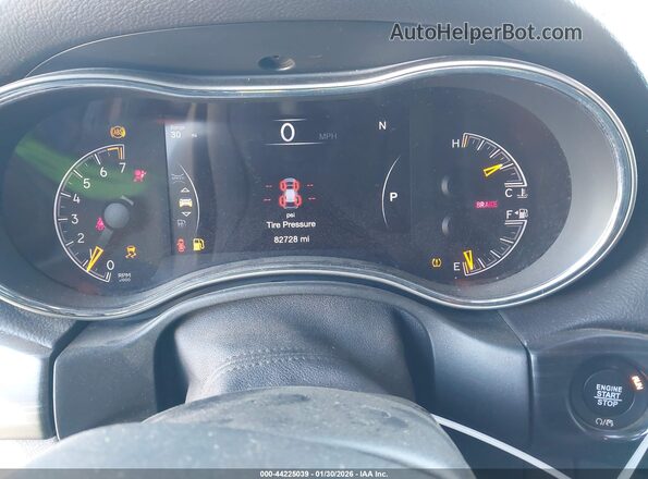 1C4RJEAGXKC857540 2019 JEEP GRAND CHEROKEE Серебряный Вид задних сидений