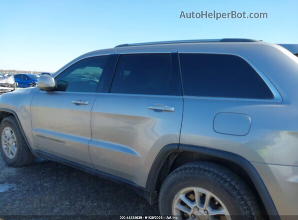 1C4RJEAGXKC857540 2019 JEEP GRAND CHEROKEE Серебряный Панорамный вид салона 360°