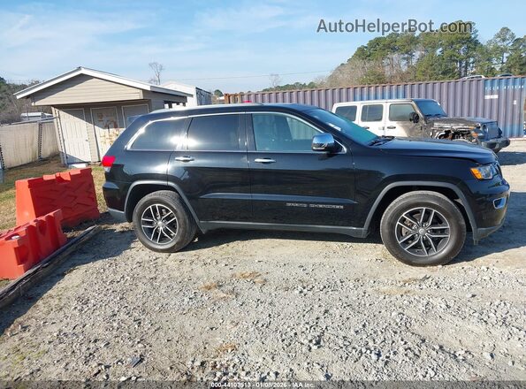 1C4RJEBG2JC392443 2018 JEEP GRAND CHEROKEE Черный Панорамный вид салона 360°