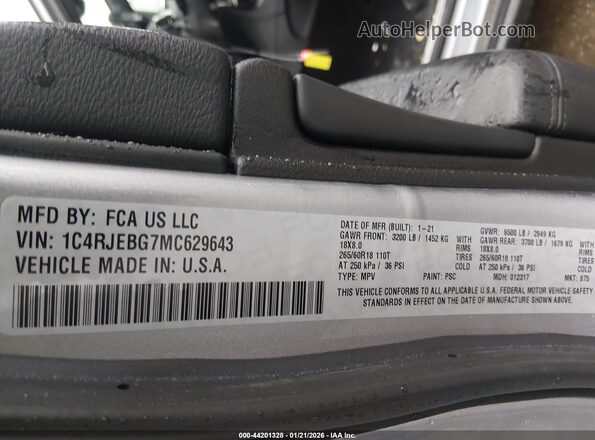 1C4RJEBG7MC629643 2021 JEEP GRAND CHEROKEE Gray Widok komory silnika