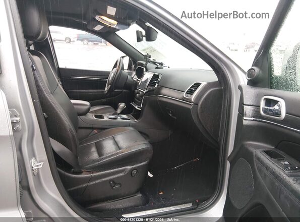 1C4RJEBG7MC629643 2021 JEEP GRAND CHEROKEE Gray Widok wnętrza z przodu