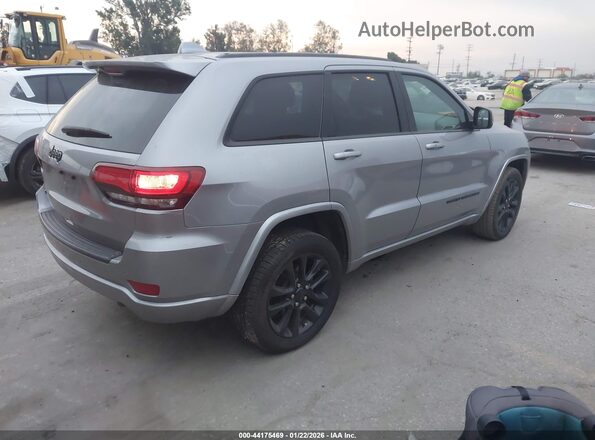 1C4RJFAG0LC153659 2020 JEEP GRAND CHEROKEE Silver Rear right