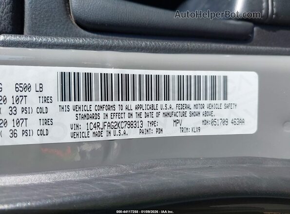 1C4RJFAG2KC798313 2019 JEEP GRAND CHEROKEE Gray Vista del compartimento del motor