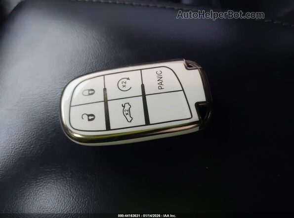 1C4RJFBG2NC110720 2022 JEEP GRAND CHEROKEE WK White წინა პანელის ხედი