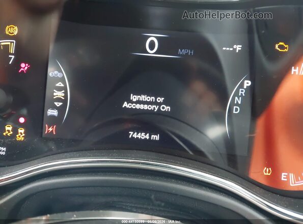 1C4RJFBG4HC654558 2017 JEEP GRAND CHEROKEE Бордовый Вид задних сидений