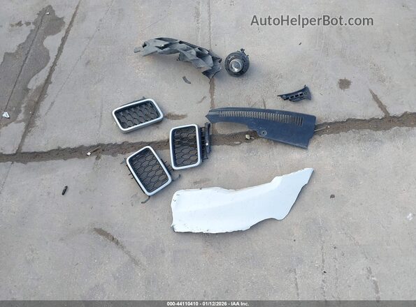 1C4RJFBG7JC331210 2018 JEEP GRAND CHEROKEE Белый Вид щитка приборов