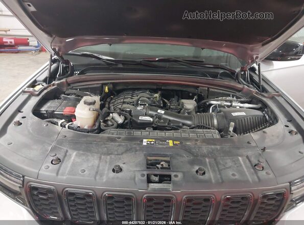 1C4RJHAG5PC669355 2023 JEEP GRAND CHEROKEE Silver Vista trasera