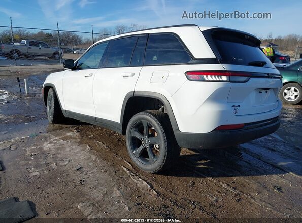 1C4RJHBG7PC556750 2023 JEEP GRAND CHEROKEE Белый Задняя левая четверть