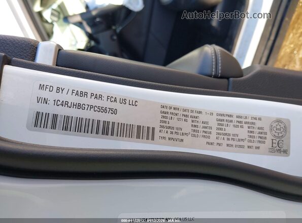 1C4RJHBG7PC556750 2023 JEEP GRAND CHEROKEE Белый Вид подкапотного пространства