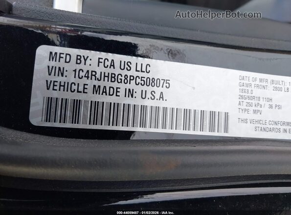1C4RJHBG8PC508075 2023 JEEP GRAND CHEROKEE Black Widok komory silnika