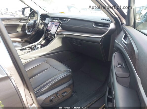 1C4RJHBG8PC607205 2023 JEEP GRAND CHEROKEE Серый Вид салона спереди
