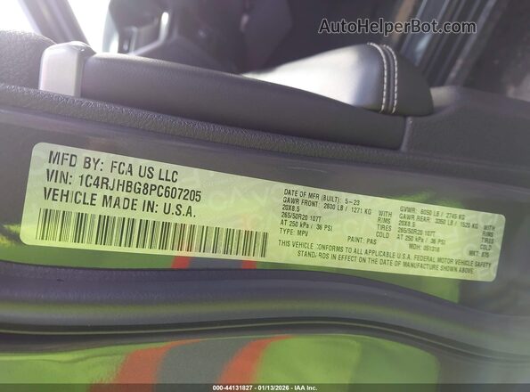 1C4RJHBG8PC607205 2023 JEEP GRAND CHEROKEE Серый Вид подкапотного пространства