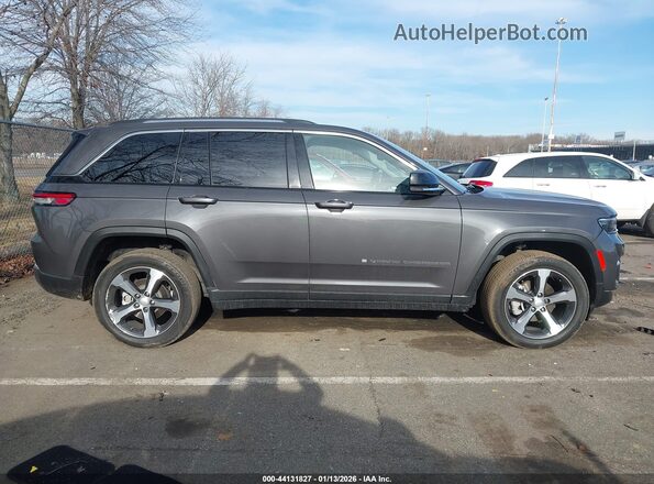 1C4RJHBG8PC607205 2023 JEEP GRAND CHEROKEE Серый Вид задней части салона