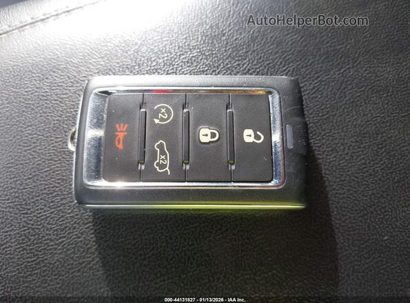1C4RJHBG8PC607205 2023 JEEP GRAND CHEROKEE Серый Вид панели приборов