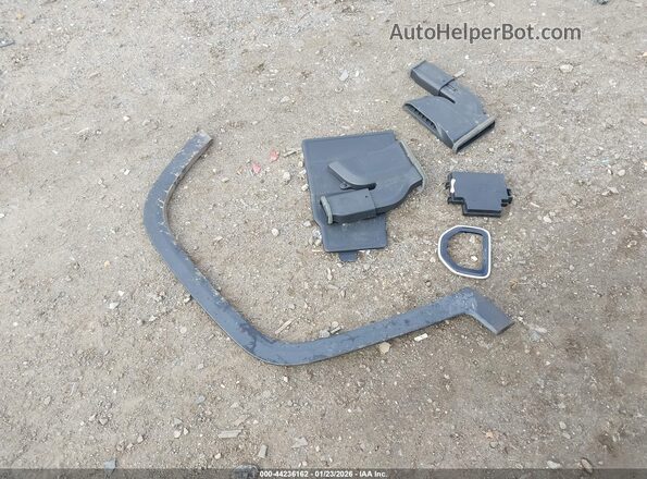 1C4RJJBG9M8115563 2021 JEEP GRAND CHEROKEE L Белый 