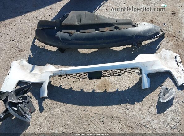 1C4RJKBG9R8501848 2024 JEEP GRAND CHEROKEE L White 